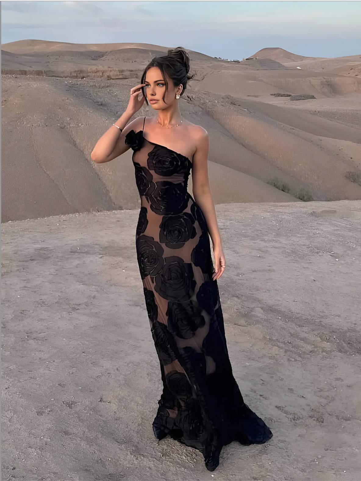 Lash - Chic Charming Dress